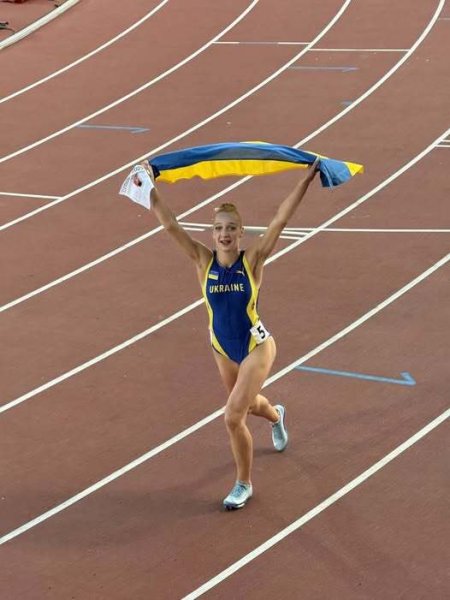 Ковельчанка Уляна Степанюк здобула «бронзу» на юніорському чемпіонаті Європи Ковельчанка Уляна Степанюк здобула «бронзу» на юніорському чемпіонаті Європи