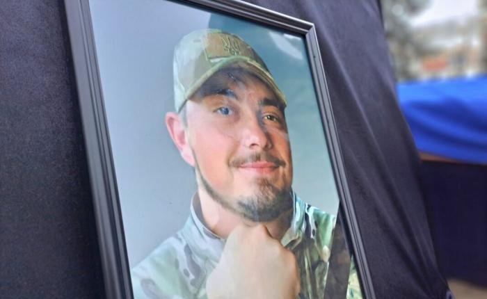 У Ковелі попрощалися із 25-річним захисником Василем Гордіюком