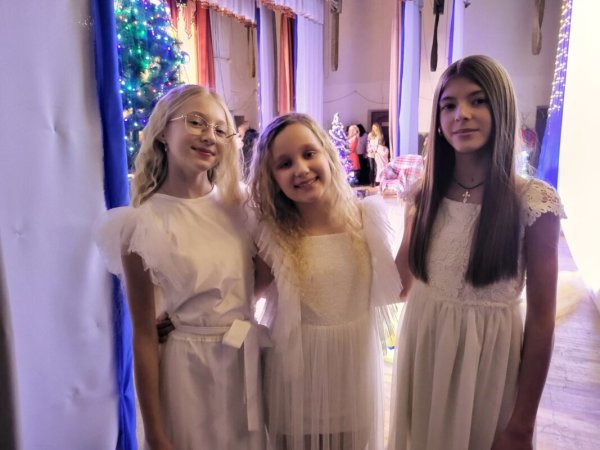 Різдвяні зустрічі з «Надією»: благодійна програма на підтримку військових Різдвяні зустрічі з «Надією»: благодійна програма на підтримку військових