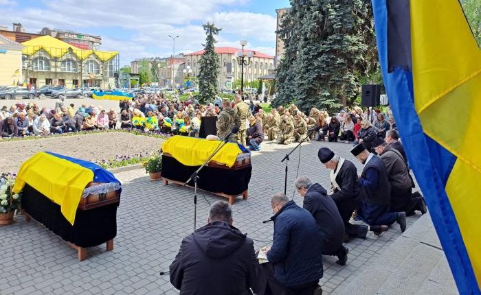 Ковельчани провели в останню земну дорогу двох своїх Героїв – Максима Плотнікова та Руслана Фатхудінова