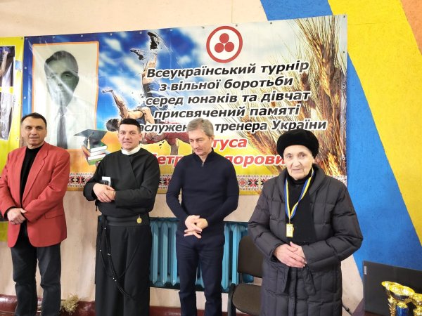 Турнір з вільної боротьби у Ковелі присвятили пам’яті заслуженого тренера України Петра Стуса