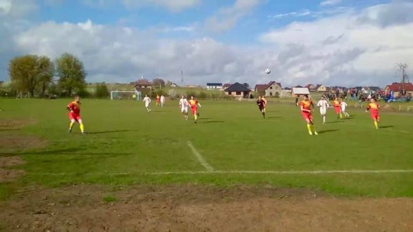 Футбольні фанати з Ковеля подолали 60 км на велосипедах, аби вболівати за свою команду ФОТО Футбольні фанати з Ковеля подолали 60 км на велосипедах, аби вболівати за свою команду ФОТО