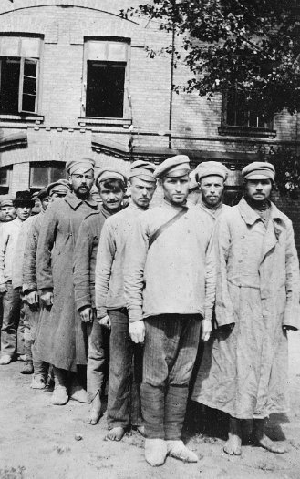 Ковельчани на світлинах фотографа Червоного Хреста США. 1919 рік Ковельчани на світлинах фотографа Червоного Хреста США. 1919 рік