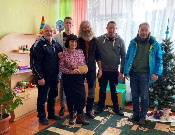 У Ковелі з благодійною місією перебувала делегація з міста Вальсроде У Ковелі з благодійною місією перебувала делегація з міста Вальсроде