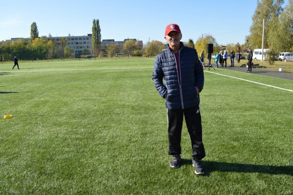 У Ковелі відбулось відкриття найбільшого на Волині футбольного поля зі штучним покриттям ФОТО У Ковелі відбулось відкриття найбільшого на Волині футбольного поля зі штучним покриттям ФОТО