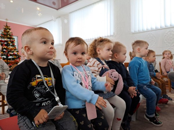 Найменші мешканці нашої громади отримали подарунки до свята