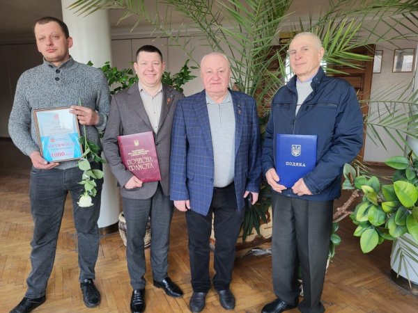У Ковелі комунальників та землевпорядників відзначили з нагоди професійних свят У Ковелі комунальників та землевпорядників відзначили з нагоди професійних свят