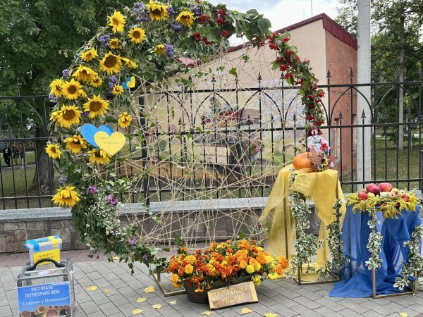 У Ковелі пройшов фестиваль патріотичної пісні «З вірою у Перемогу»