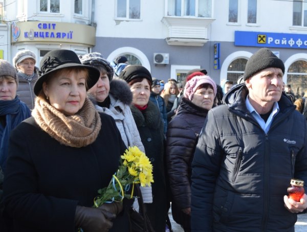 У Ковелі сьогодні вшанували пам’ять Героїв Небесної Сотні У Ковелі сьогодні вшанували пам’ять Героїв Небесної Сотні