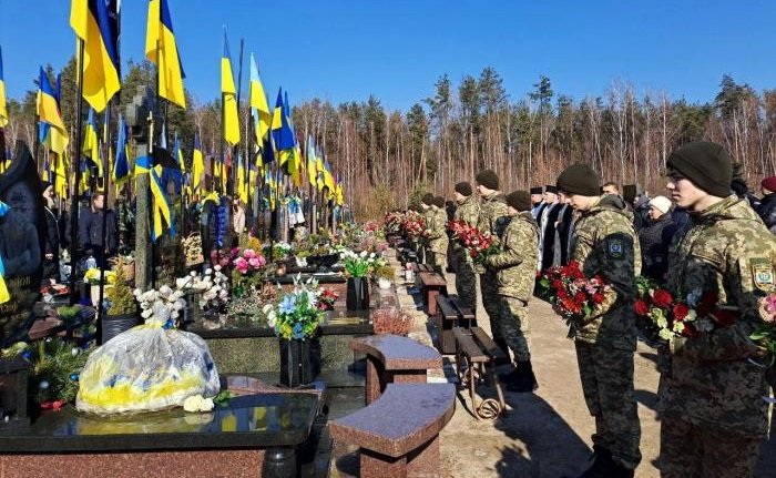 У третю річницю війни ковельчани вшанували пам’ять загиблих Героїв