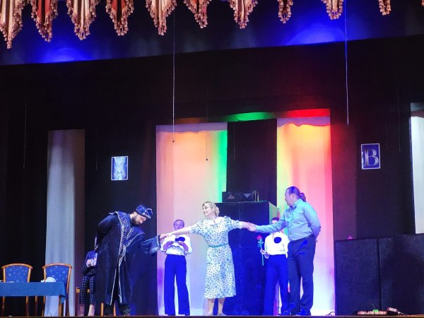 «Готель між двох світів»: нова прем’єра ковельського театру «10 ряд 10 місце»