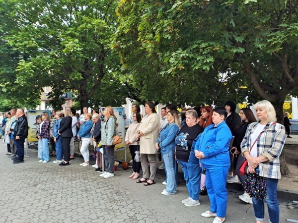 У Ковелі вшанували пам’ять медиків, які загинули, рятуючи життя під час війни У Ковелі вшанували пам’ять медиків, які загинули, рятуючи життя під час війни