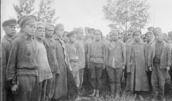 Ковельчани на світлинах фотографа Червоного Хреста США. 1919 рік Ковельчани на світлинах фотографа Червоного Хреста США. 1919 рік