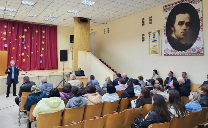 Міський голова Ігор Чайка зустрівся з мешканцями мікрорайону «Ковель - 2»