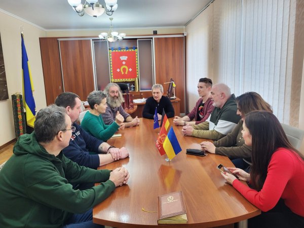 У Ковелі з благодійною місією перебувала делегація з міста Вальсроде У Ковелі з благодійною місією перебувала делегація з міста Вальсроде