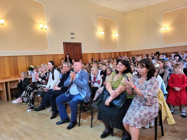 У Ковельській школі мистецтв відбулась урочиста посвята першокласників у юні музиканти