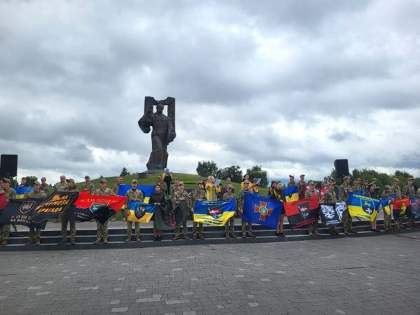 У Ковелі відзначили День Незалежності ходою та флешмобом