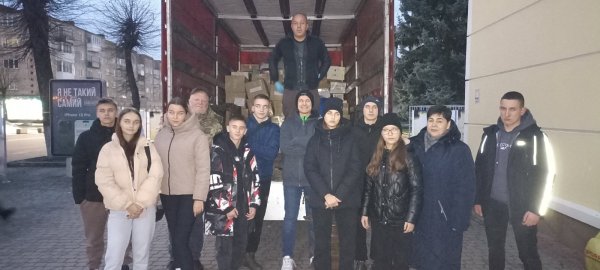 «Спільними зусиллями»: гостинці до свята підготували військовим діти Ковельської громади