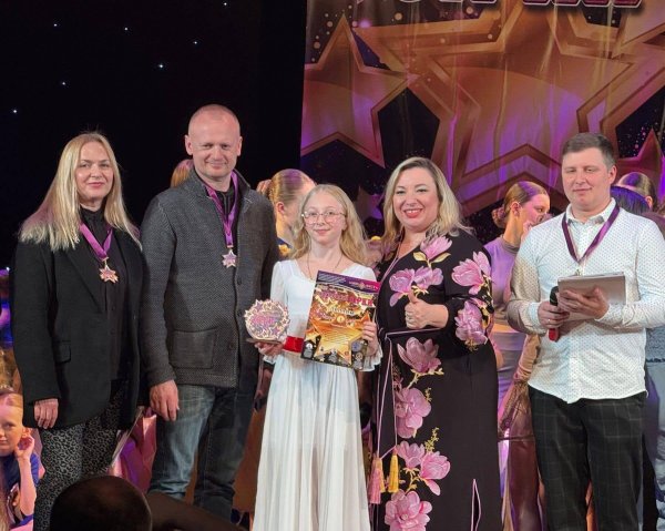 Ковельські зірочки засяяли на повну! «Надія» запрошує на свій звітний концерт