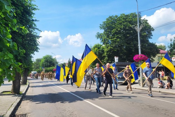 Ковель провів в останню путь двох Захисників — Юрія Лобашова та Олександра Дубука Ковель провів в останню путь двох Захисників — Юрія Лобашова та Олександра Дубука