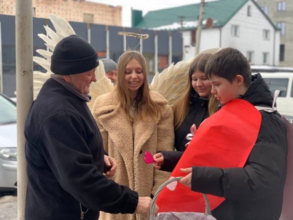 Старшокласники Ковеля провели акцію «Валентинка добра» для громади та дітей Старшокласники Ковеля провели акцію «Валентинка добра» для громади та дітей