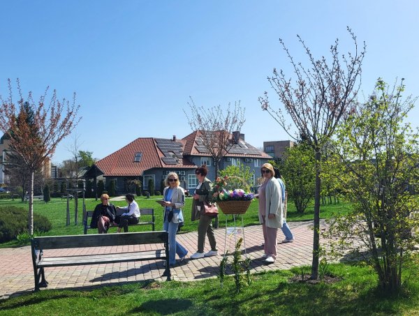 У Ковелі в парку Шевченка встановили Великодні композиції. Фото