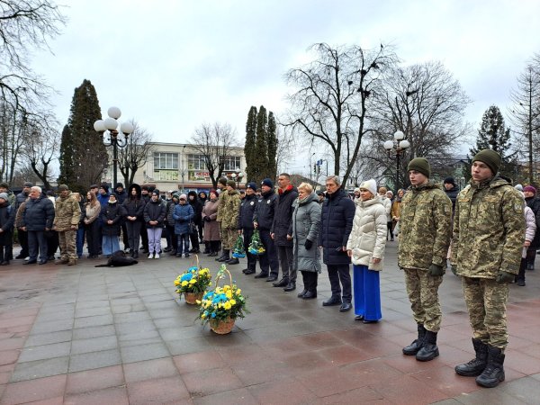 У Ковелі вшанували пам’ять Героїв Небесної Сотні У Ковелі вшанували пам’ять Героїв Небесної Сотні