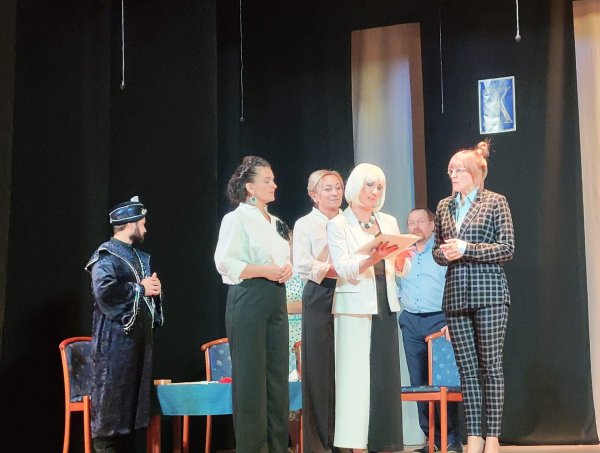 «Готель між двох світів»: нова прем’єра ковельського театру «10 ряд 10 місце»