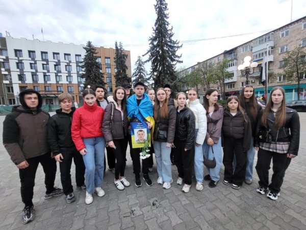 Ковель зустрів з полону військового Максима Муху Ковель зустрів з полону військового Максима Муху