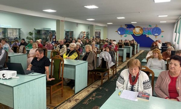 У Ковелі презентували нову книгу Андрія Бондарчука «Пуповина предків» У Ковелі презентували нову книгу Андрія Бондарчука «Пуповина предків»
