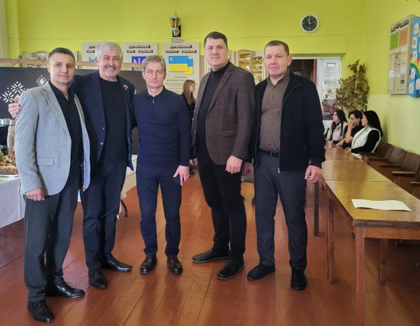 Дітям загиблих Героїв цього літа організують «американські канікули» Дітям загиблих Героїв цього літа організують «американські канікули»