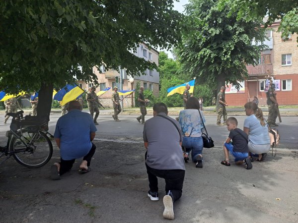 Назавжди 46: ковельчани попрощались з Героєм Сергієм Булавкою