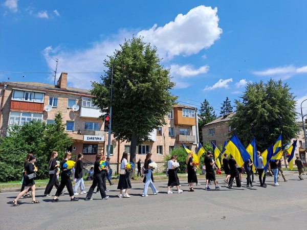 У Ковелі попрощались з 25-річним Героєм Владиславом Саковським