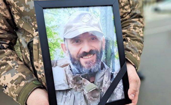 Ковель попрощався із Захисником Сергієм Томашевичем, який загинув на Покровському напрямку