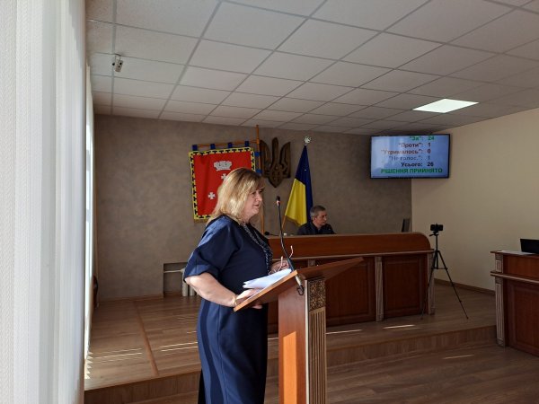 На позачерговій сесії депутати виділили на матеріально-технічне забезпечення Сил оборони 4, 5 мільйони гривень На позачерговій сесії депутати виділили на матеріально-технічне забезпечення Сил оборони 4, 5 мільйони гривень