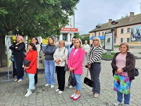 У Ковелі вшанували пам’ять медиків, які загинули, рятуючи життя під час війни У Ковелі вшанували пам’ять медиків, які загинули, рятуючи життя під час війни
