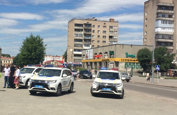 Патрульна поліція відзначила свій день народження на площі з ковельською малечею Патрульна поліція відзначила свій день народження на площі з ковельською малечею