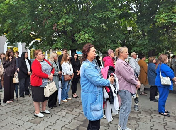 У Ковелі вшанували пам’ять медиків, які загинули, рятуючи життя під час війни У Ковелі вшанували пам’ять медиків, які загинули, рятуючи життя під час війни