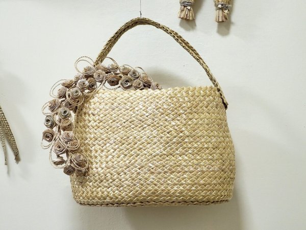 В історичному музеї відкрили персональну виставку солом’яних виробів майстрині Людмили Каменчук