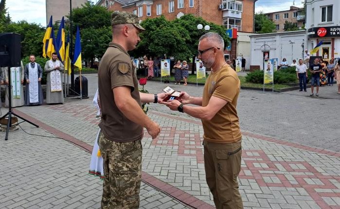 День Державності України: у Ковелі вшанували Героїв і вручили державні та міські нагороди