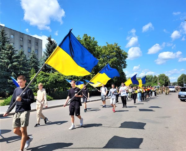 Їх струни земного життя обірвала війна: у Ковелі провели в останню дорогу Володимира Лучиновича та Олександра Берегу