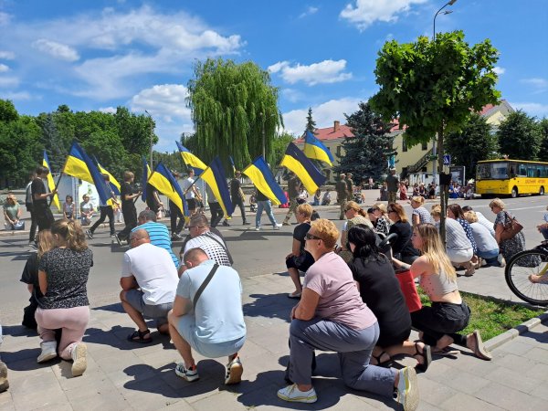 У Ковелі попрощались з 25-річним Героєм Владиславом Саковським