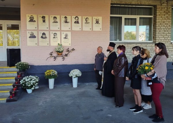 У школах Ковельської громади відкрили 49 меморіальних дошок полеглим Героям У школах Ковельської громади відкрили 49 меморіальних дошок полеглим Героям
