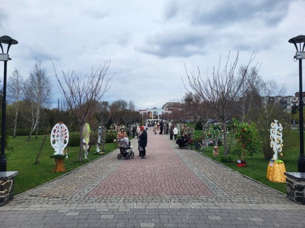 У Ковелі в парку Шевченка з’явилися 37 великодніх інсталяцій конкурсу «Писанко, дивуй» У Ковелі в парку Шевченка з’явилися 37 великодніх інсталяцій конкурсу «Писанко, дивуй»