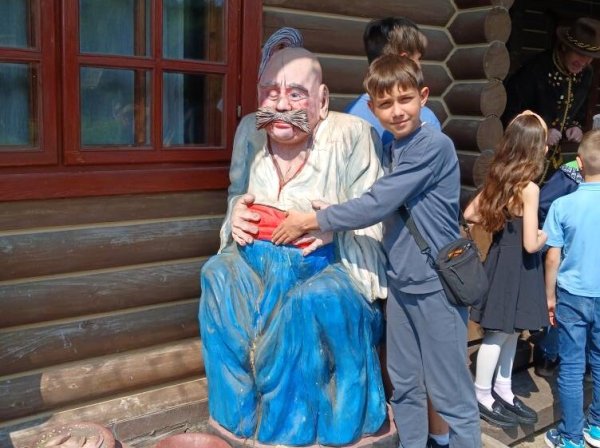 Діти загиблих та зниклих безвісти військовослужбовців нашої громади відвідали екопарк «Аміла». Діти загиблих та зниклих безвісти військовослужбовців нашої громади відвідали екопарк «Аміла».