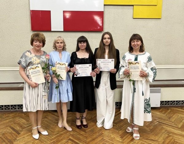 Ковельські школярки отримали відзнаки за успіхи на всеукраїнському рівні Ковельські школярки отримали відзнаки за успіхи на всеукраїнському рівні