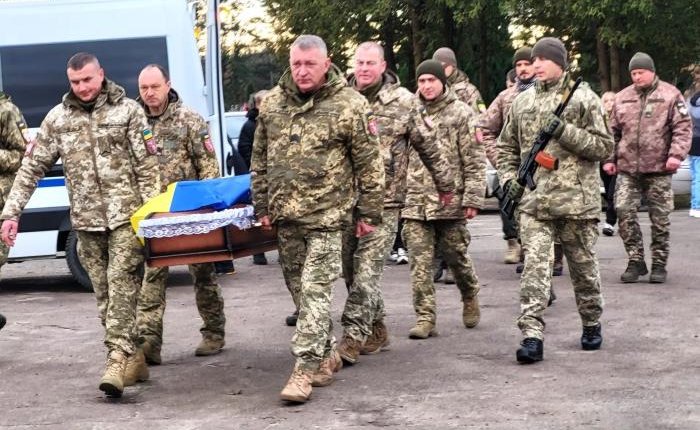 У Ковелі попрощались з військовим Андрієм Шевченком