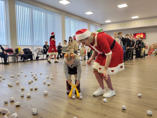 Об’єднані добром: благодійники з різних країн здійснили мрії дітей загиблих Героїв Об’єднані добром: благодійники з різних країн здійснили мрії дітей загиблих Героїв