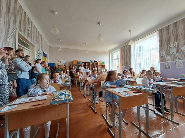 У школах Ковельської громади пролунав перший дзвоник У школах Ковельської громади пролунав перший дзвоник