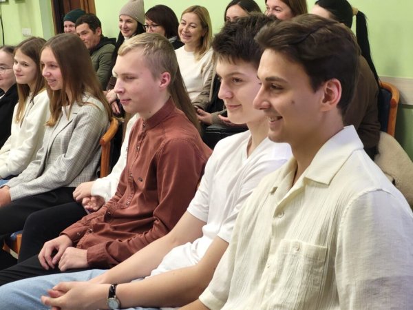 Міський голова зустрівся з найуспішнішими школярами Ковельської громади Міський голова зустрівся з найуспішнішими школярами Ковельської громади